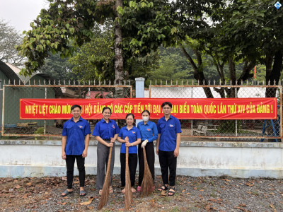 ĐOÀN VIÊN TRƯỜNG TIỂU HỌC AN SƠN CHUNG TAY CHÀO MỪNG ĐẠI HỘI ĐẢNG CÁC CẤP